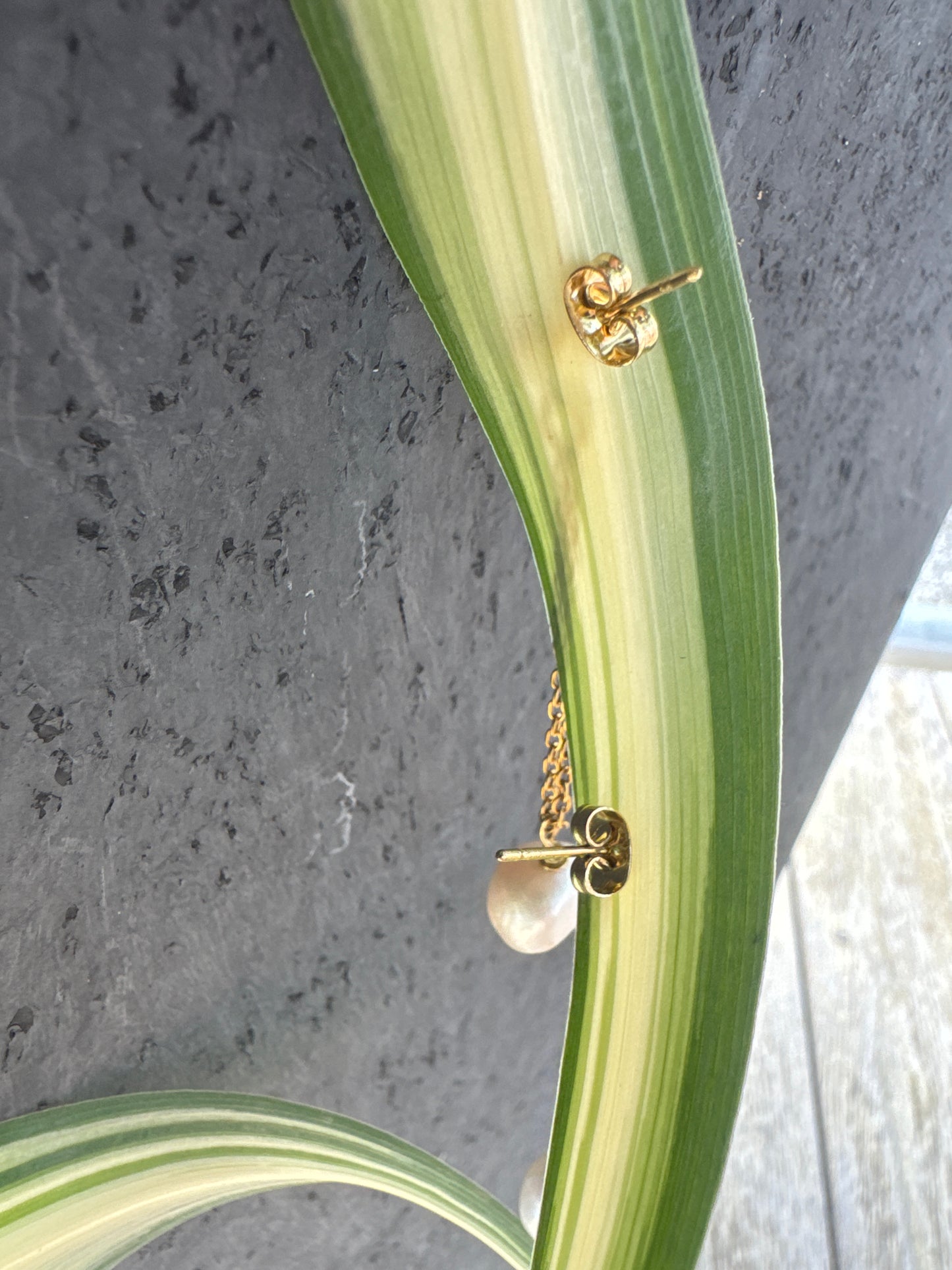 The Suzie Earrings- 2:53 Drop Chain Pearl