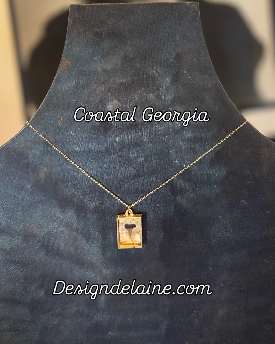 The Dufusakie Necklace- 2:51 Simple 1 Shark