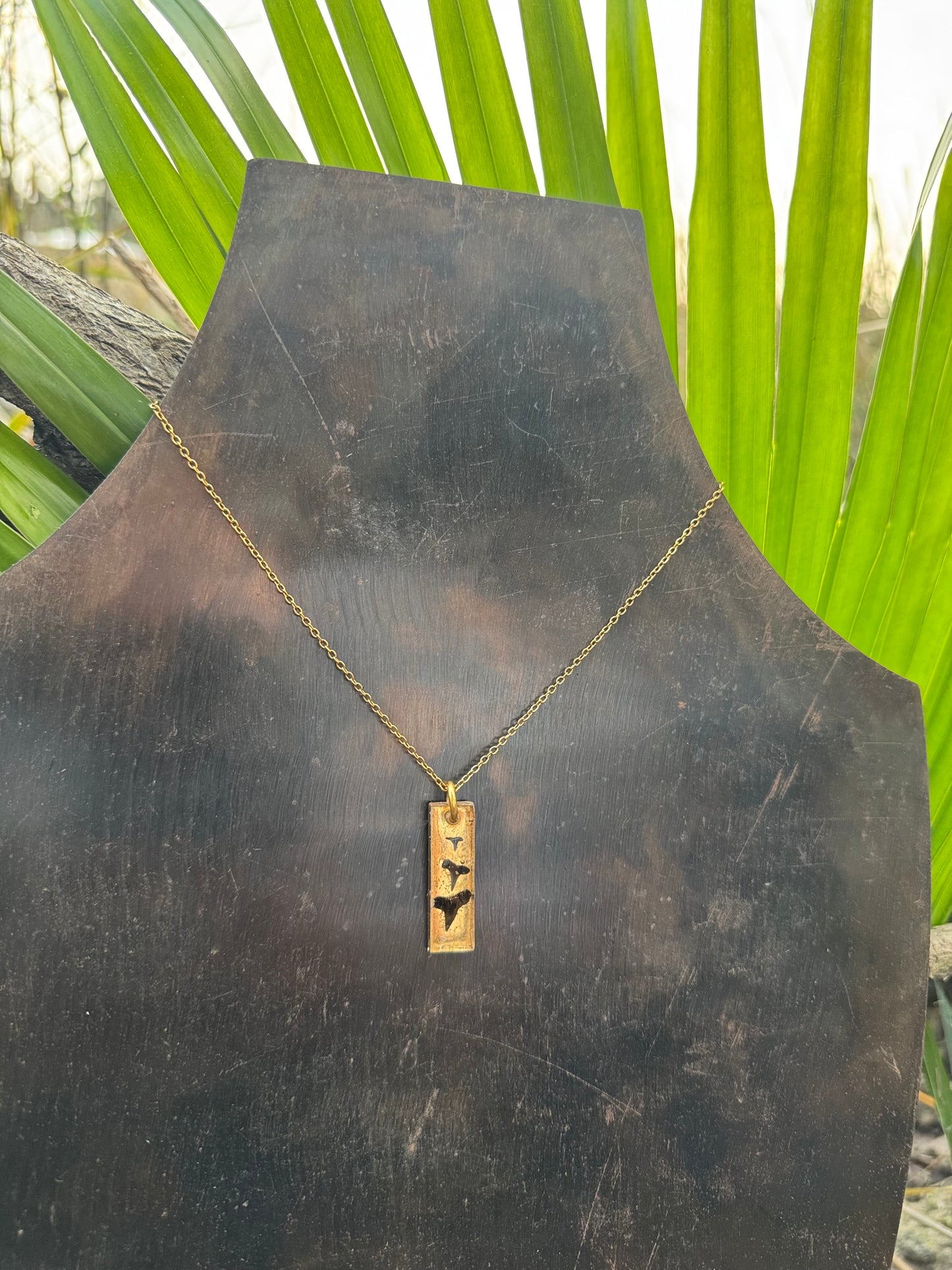 Three Teeth Ghost Necklace