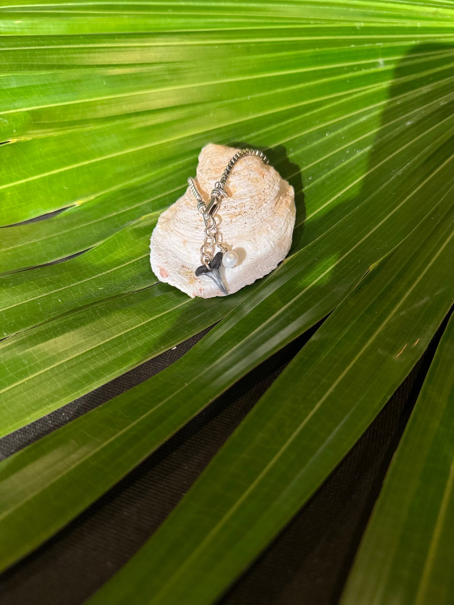 Great White Shark Tooth and Pearl Pendant Bracelet