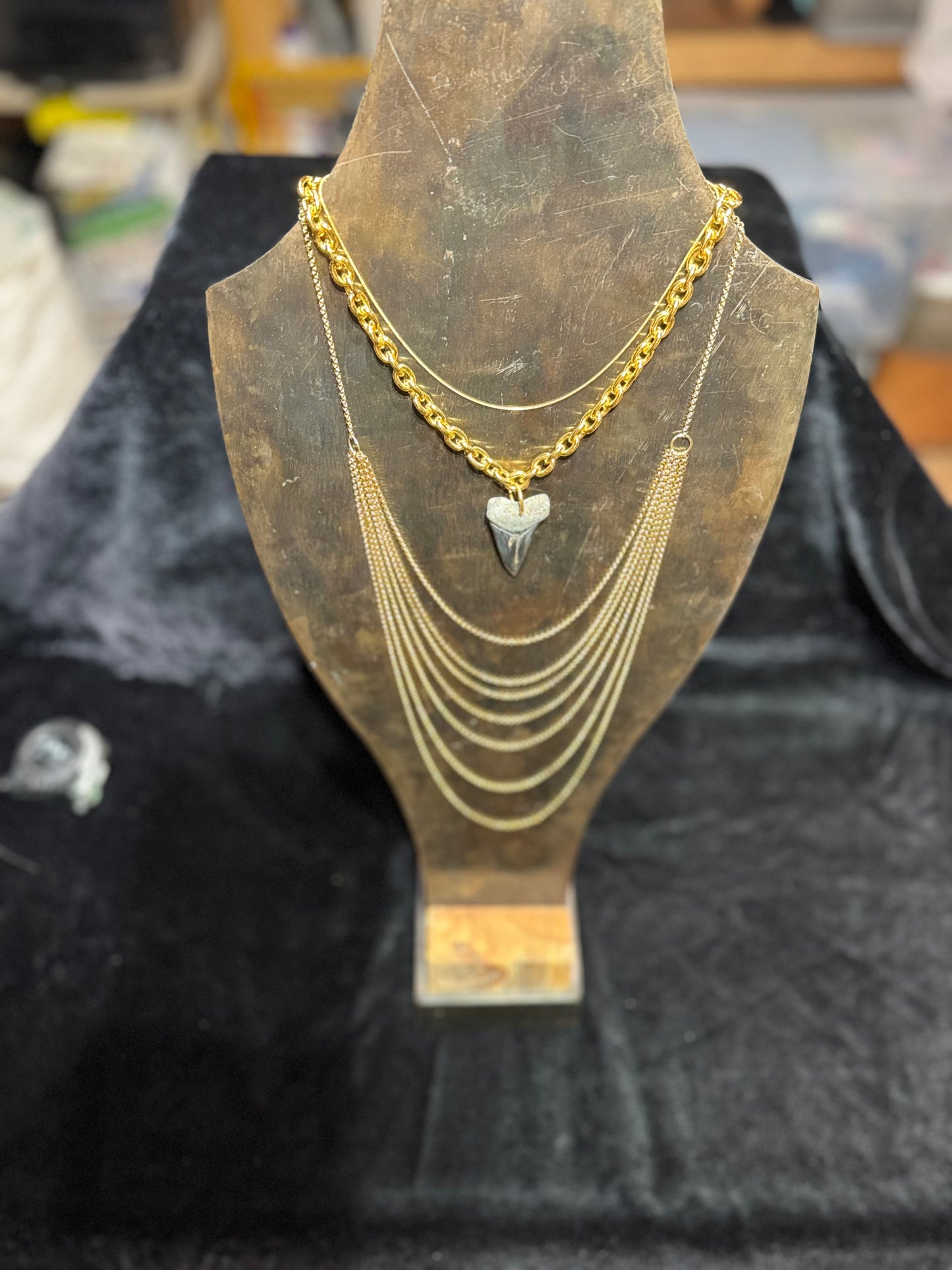 Gold Tidal Waves